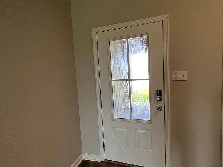 213 Garden Oaks Ave — Photo 3