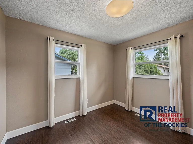 824 Rocky Rd — Photo 12