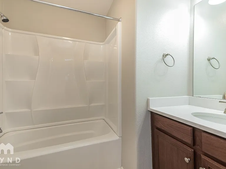 1014 Cottonwood Trl — Photo 14