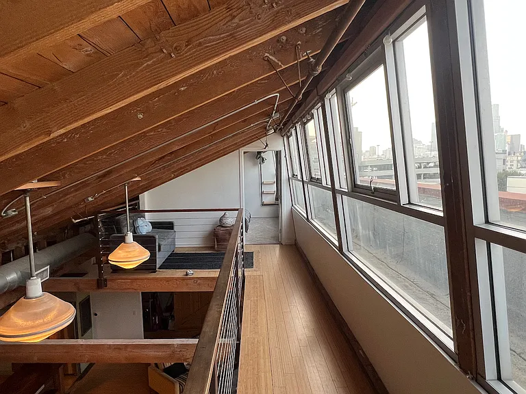 500 Molino St #313 — Photo 7