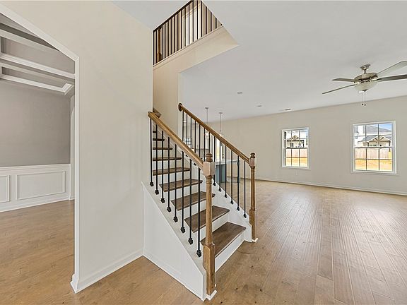 5th image of 3055 Wyndham Dr