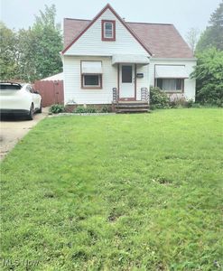 19116 Puritas Ave, Cleveland, OH, 44135
