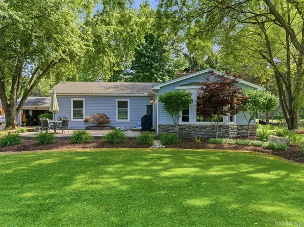 21350-30 Mile Rd, Ray, MI 48096