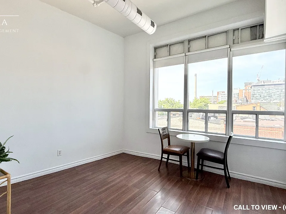 75 Kensington Ave #302