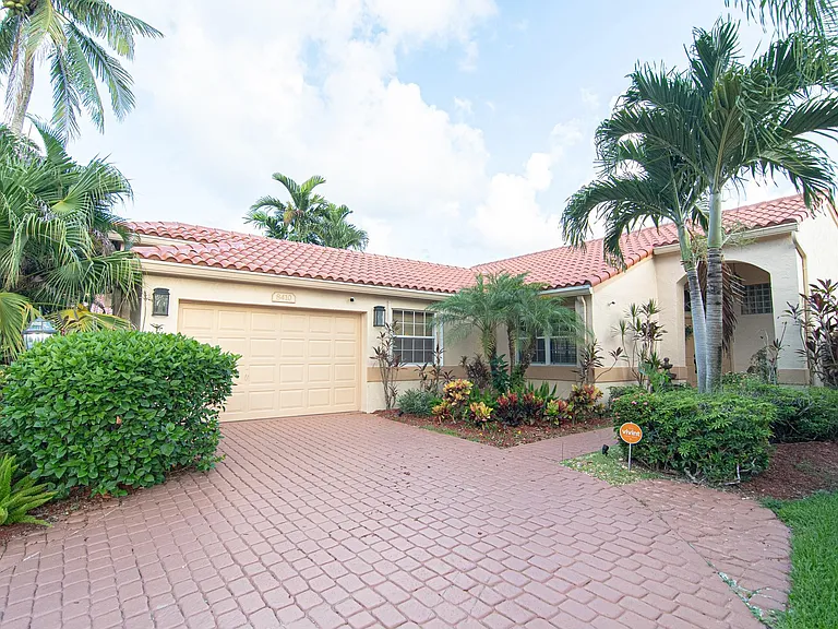 8410 Brussels Way — Photo 39