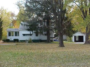 721 Jackson Ln, Godfrey, IL 62035