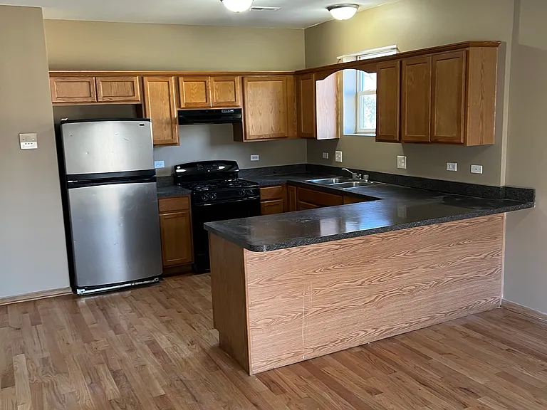 1230 S Lawndale Ave #2 — Photo 10