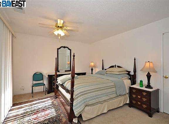 2nd image of 2934 Liberty Dr
