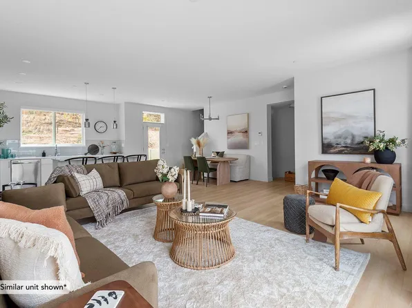 3257 Woodrush Dr #105, Duncan, BC V9L 0J9