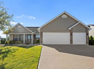 916 Appalachian Dr, Wentzville, MO 63385