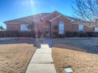 1701 Bertram Dr, Mansfield, TX 76063