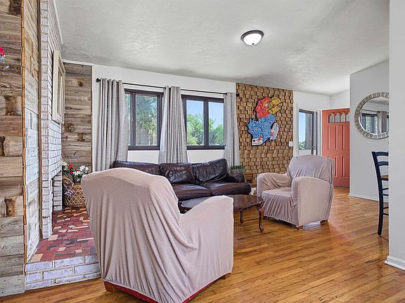 5th image of 1103 Kasold Dr