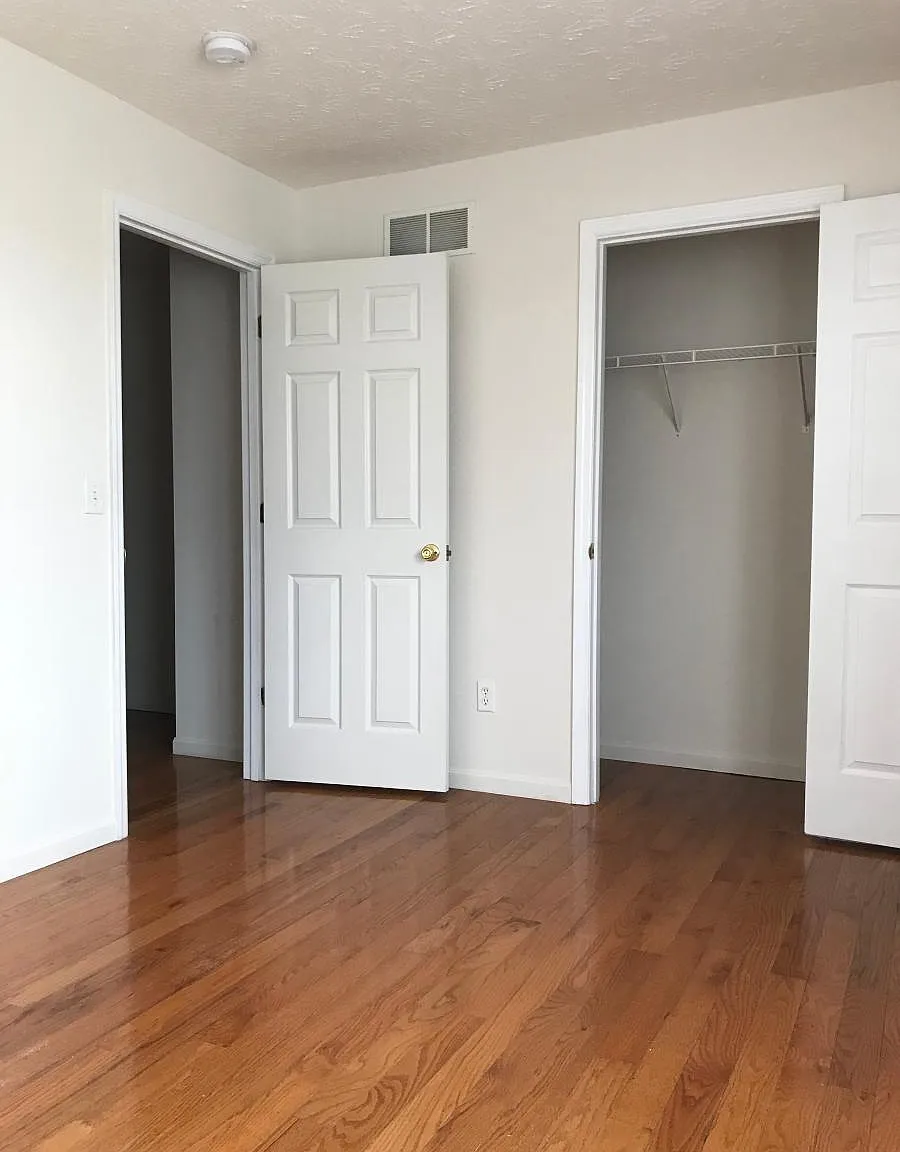 3 bed, 2.5 bath, 1700 sqft, $1,895 — Photo 2