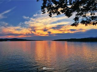 7614 Cypress Way, Anacortes, WA 98221
