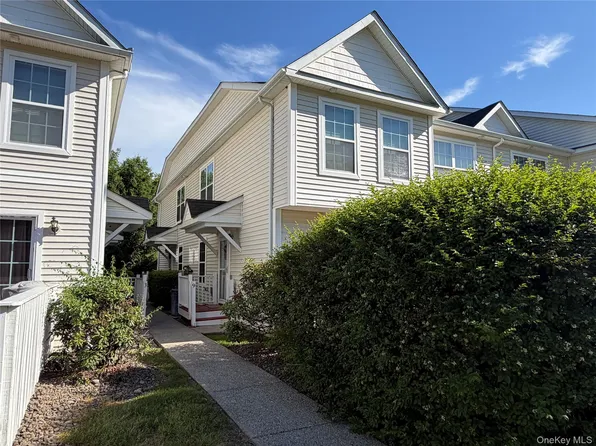 9 Jordan Lane, Middletown, NY 10940