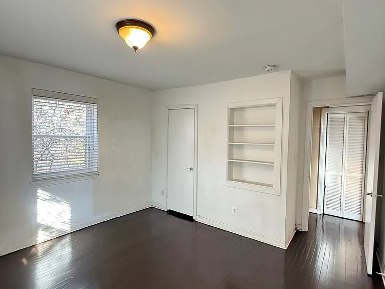 8316 Roanoke Ave #1 — Photo 14