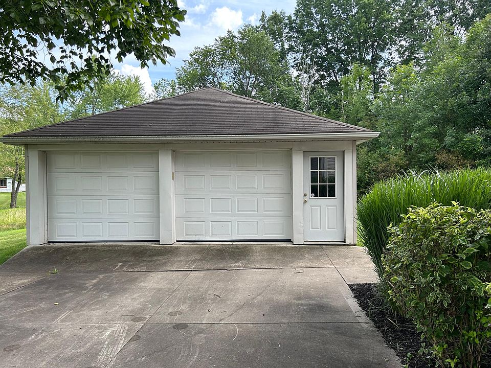 2 car Garage