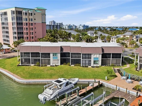 200 Lenell Rd APT 120, Fort Myers Beach, FL 33931