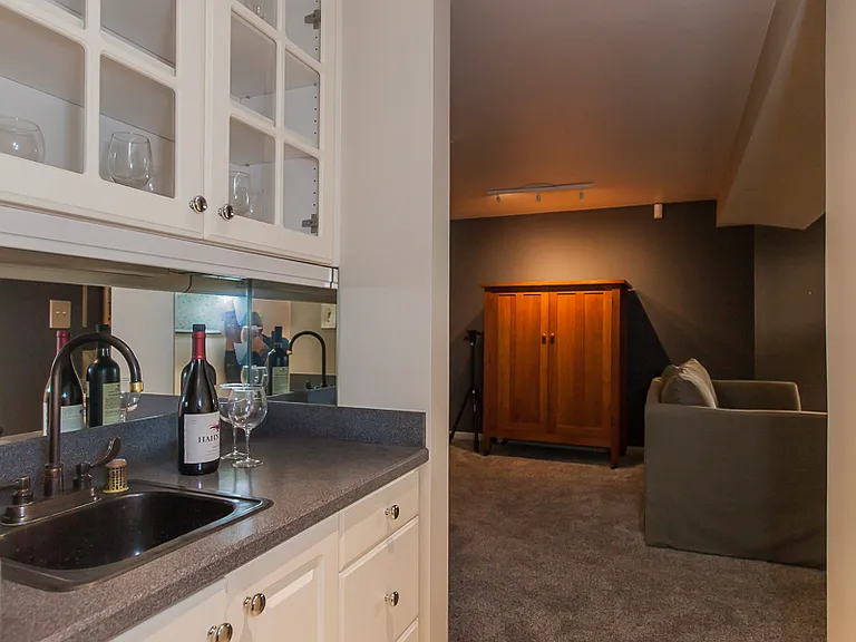 1625 W Hollywood Ave #1 — Photo 27