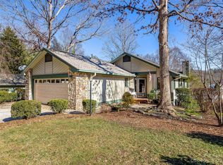 3000 Golfside Ln, Hendersonville, NC 28739