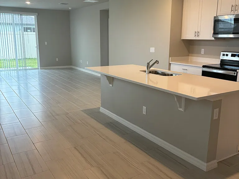 7341 Boggy Creek Pl — Photo 2