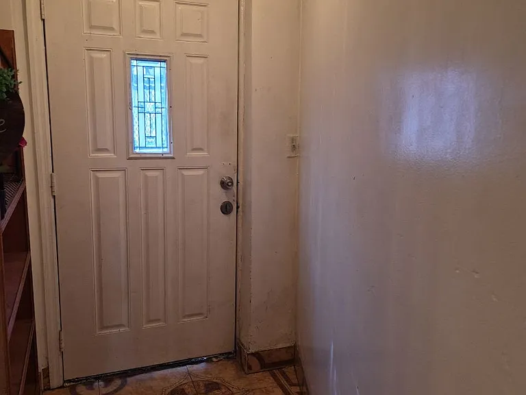 1706 Anthony Ave #1A — Photo 10