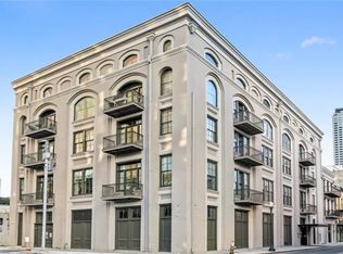 416 Common St APT 2, New Orleans, LA 70130