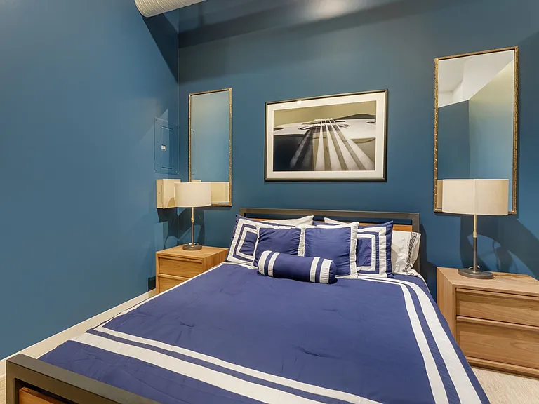 Charming 1 Bedroom/1 Bathroom Apartment Unit in Downtown Baltimore, MD! Unit 416 — Photo 25