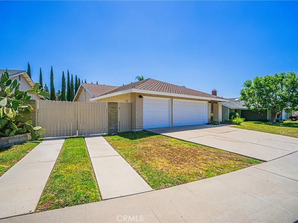 291 S Earlham St, Orange, CA 92869