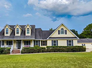 220 Sandy Springs Cir, Walterboro, SC 29488