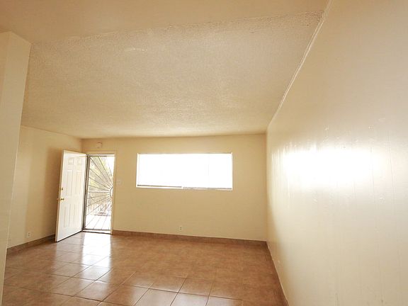 3rd image of 2635 Pacific St APT 5
