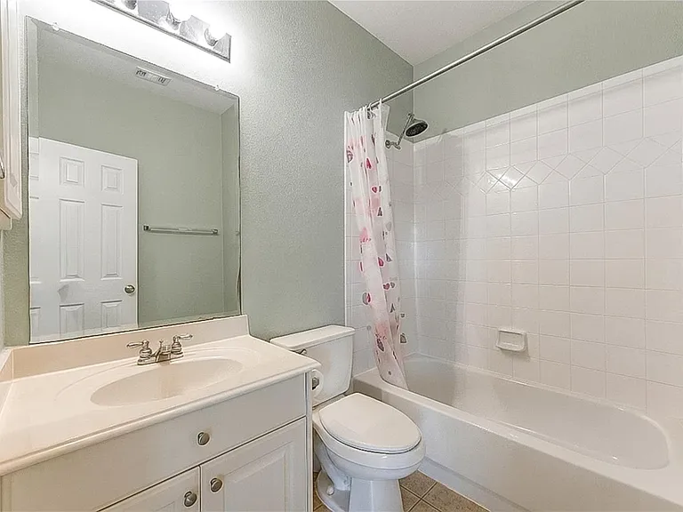 3819 Rivermoss Ln — Photo 34
