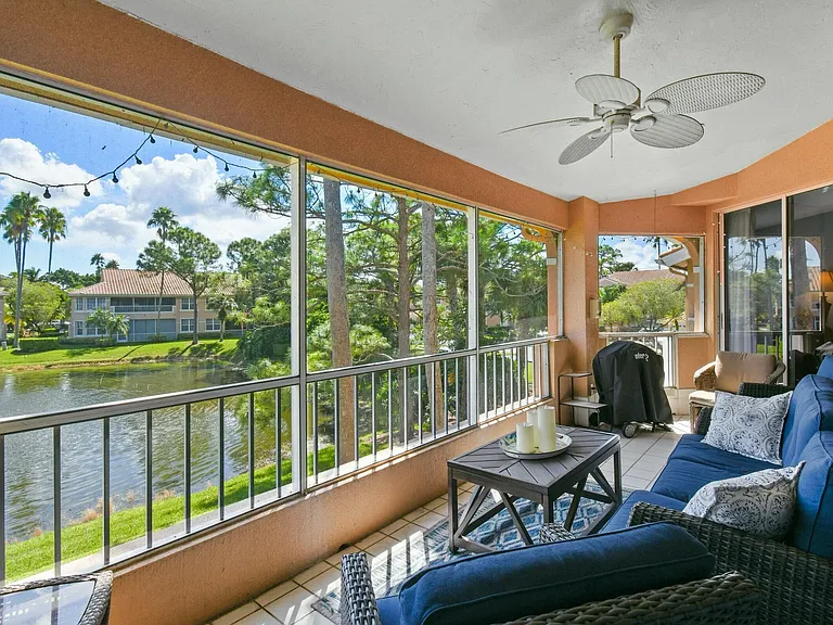 252 Legendary Cir — Photo 18
