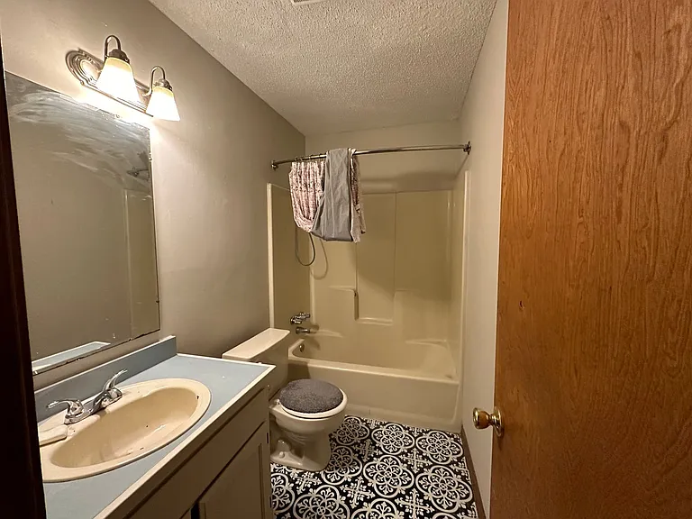1401-1403 4229th #1407-1409-1415 — Photo 14