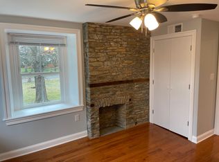 401 S Main St APT C, Quakertown, PA 18951