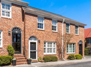 12 George St APT B6, Charleston, SC 29401