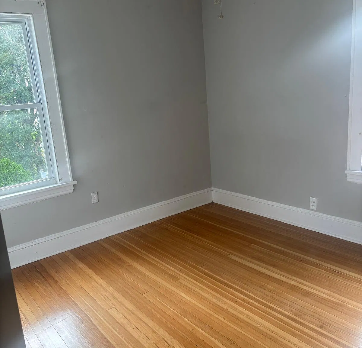 3 bed, 1170 sqft, $2,400 — Photo 2