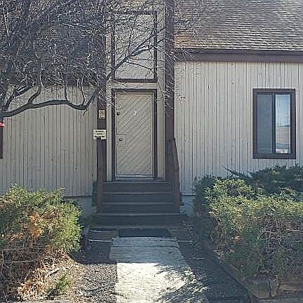 4th image of 701 Stevens Ave #2