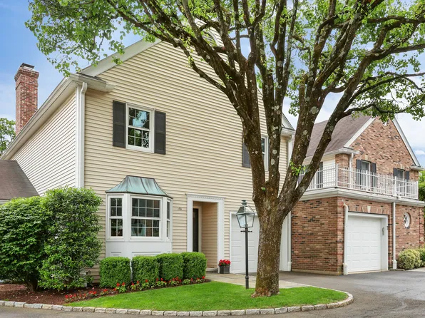 177 South Avenue #6, New Canaan, CT 06840