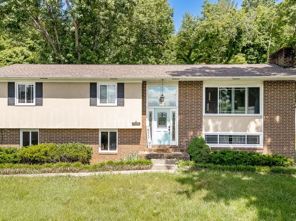 834 Foothills Rd, Kingsport, TN 37663