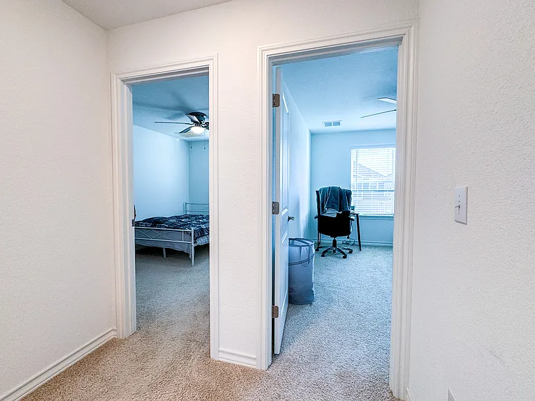 2904 Bronx Dr — Photo 25