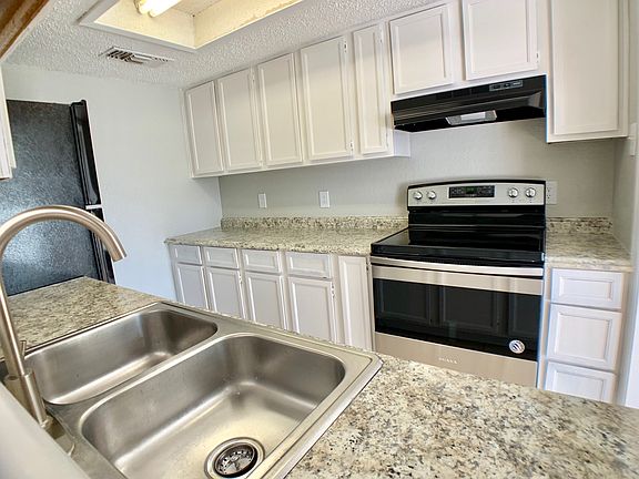 4th image of 2301 N Pecos St APT 125