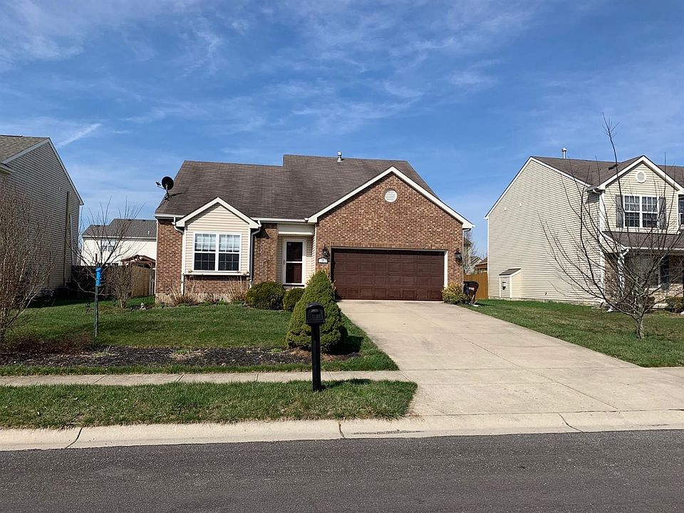 1st image of 77 Hawkins Ct
