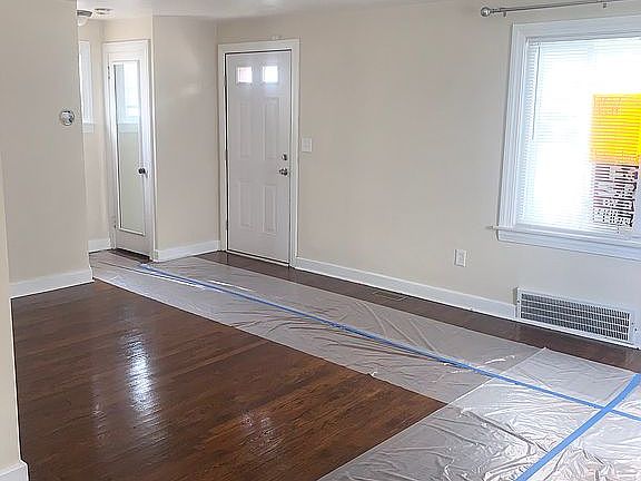 2nd image of 2607 Garfield Blvd