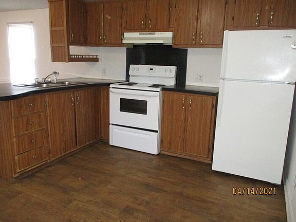 4th image of 200 Cypress Ln