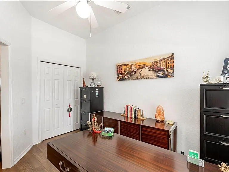 5845 Danterbury Ct — Photo 11