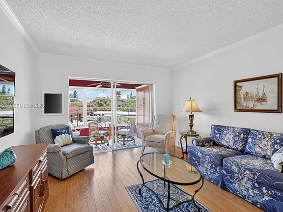 3rd image of 2991 NW 46th Ave APT 204
