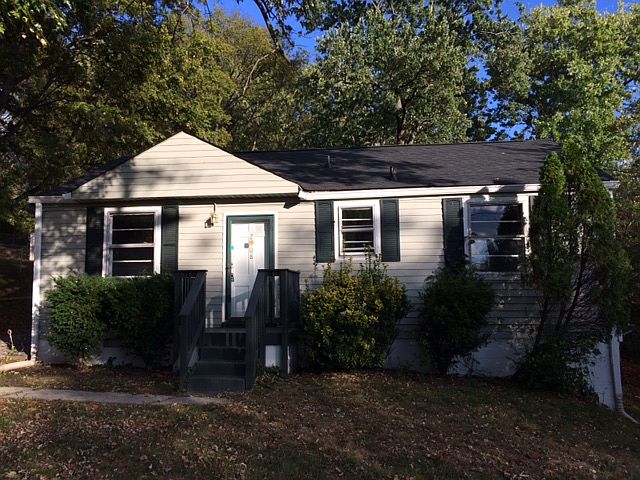 1st image of 2108 Lyle Ct