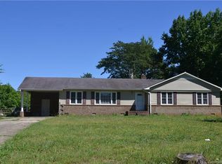 6820 Rumple Rd, Charlotte, NC 28262