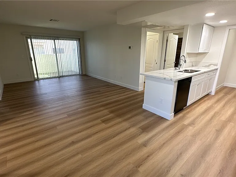7100 Pirates Cove Rd #1008 — Photo 15
